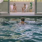 Hostel Karlingerhaus *