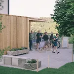 Hostel Karlingerhaus *