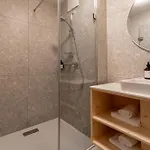 Hostel Karlingerhaus