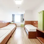 Hostel Karlingerhaus Königswiesen