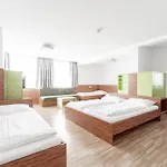 Hostel Karlingerhaus