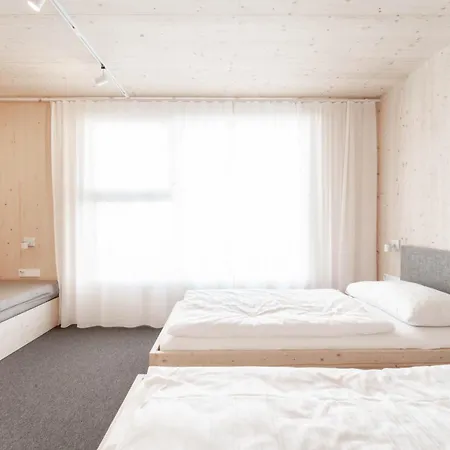 Karlingerhaus Hostel Konigswiesen