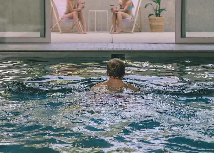 Hostel Karlingerhaus *