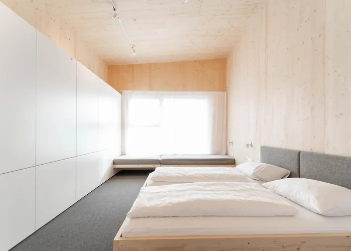 Karlingerhaus Hostel