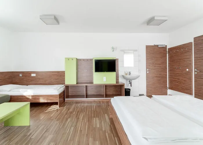 Karlingerhaus * Konigswiesen