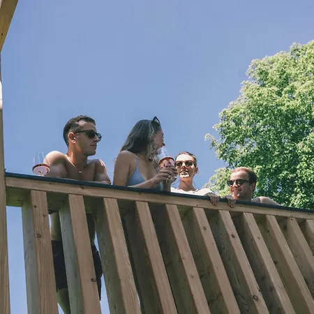 旅馆 Karlingerhaus